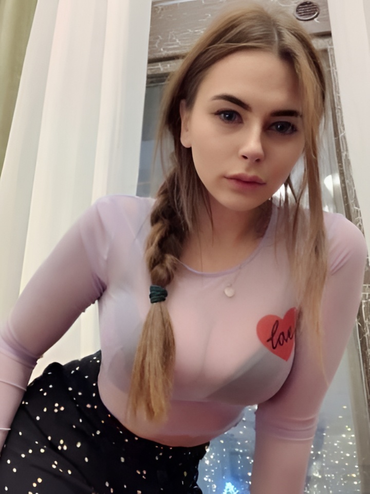 Ирина привлекательная девушка из Уварово цена от 3000 руб