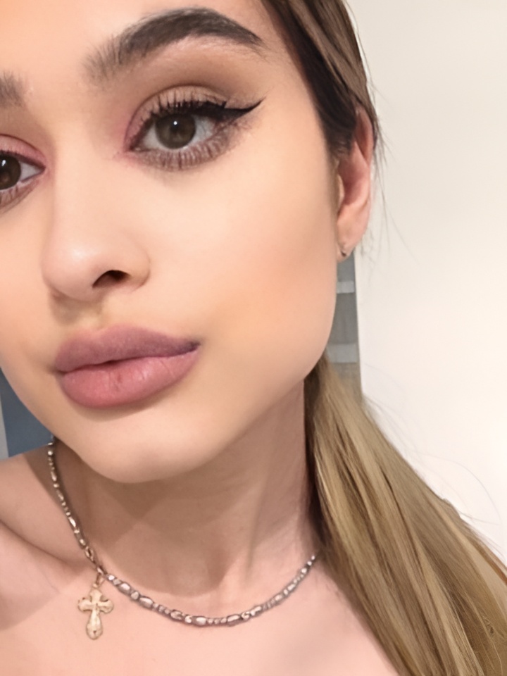 Марина привлекательная девушка из Уварово цена от 4000 руб