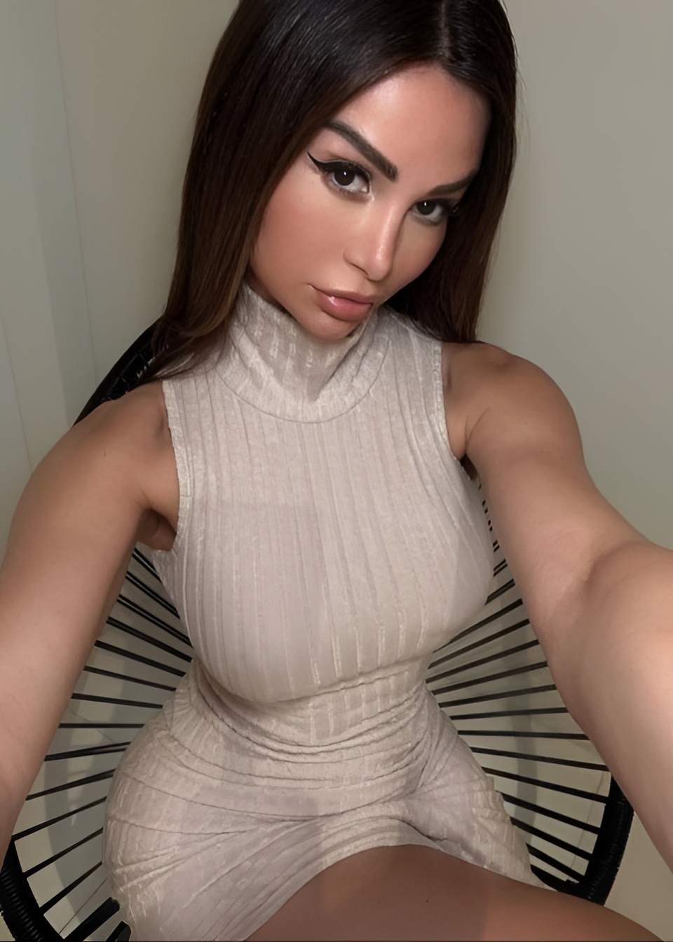 Дина привлекательная девушка из Уварово цена от 8000 руб