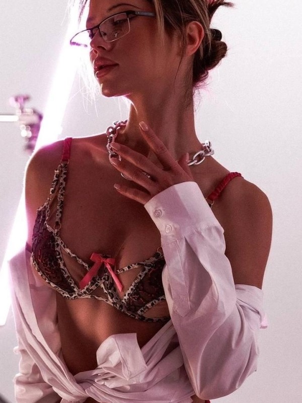 Мила из Уварово